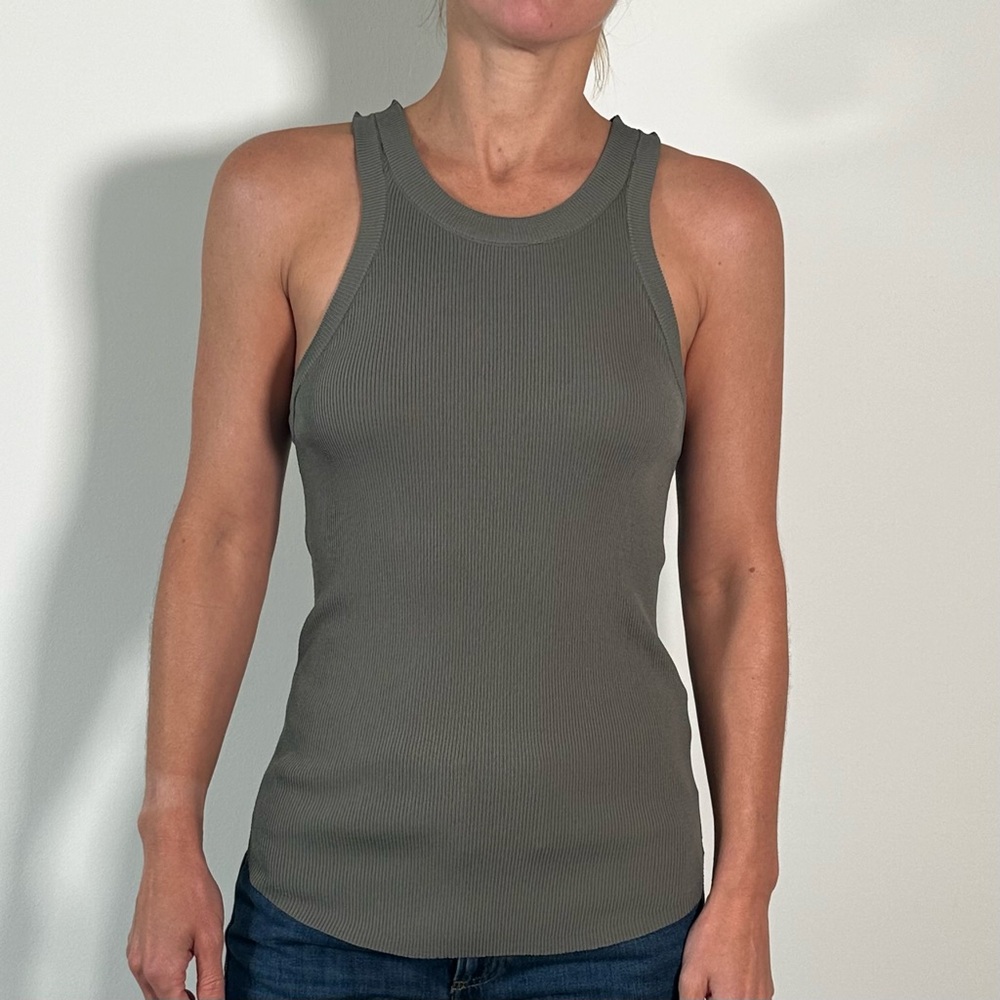 MIOU MUSE  Ribbed Tank | Olive x Army Green | M